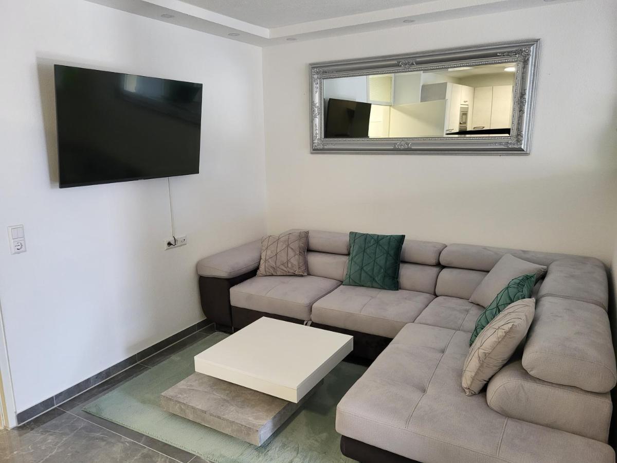 Schwarzwaldsuite Mit Panorama Waldblick Enzklösterle エクステリア 写真